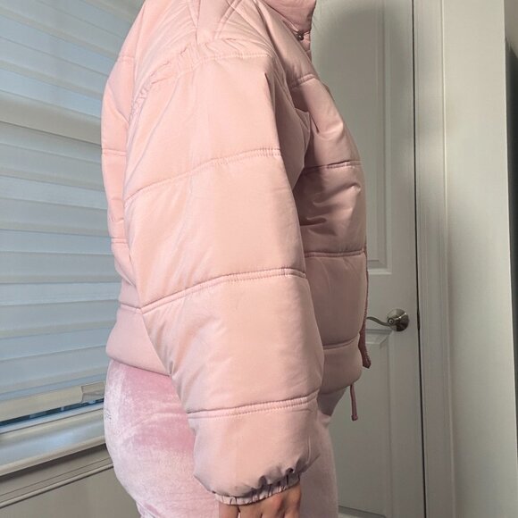 WILD FABLE PUFFER COAT- worn once - Picture 7 of 10